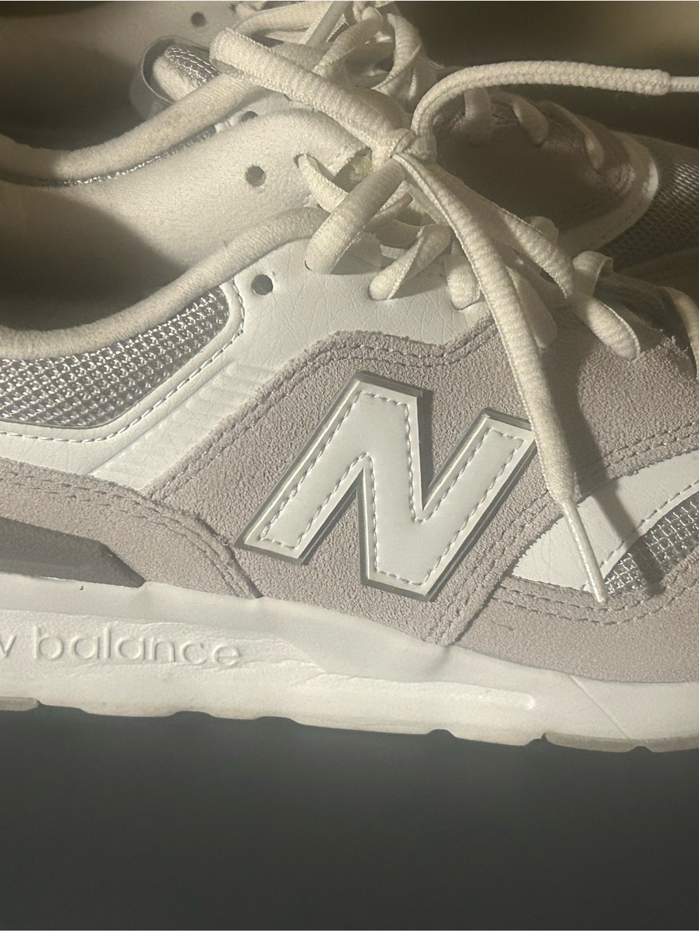 New Balance Kids Sneakers - White & Light Gray